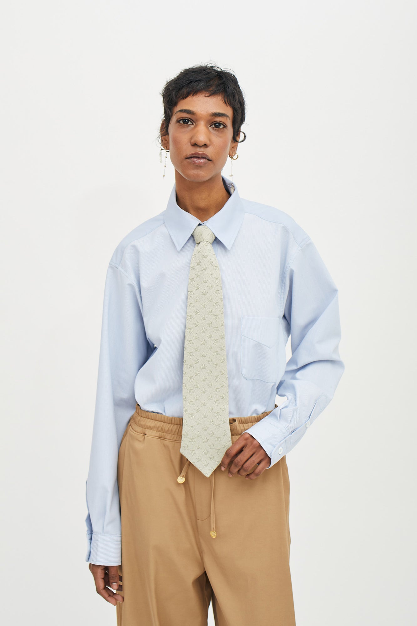 ARI TIE