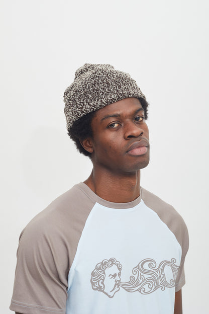 BEANIE DELE