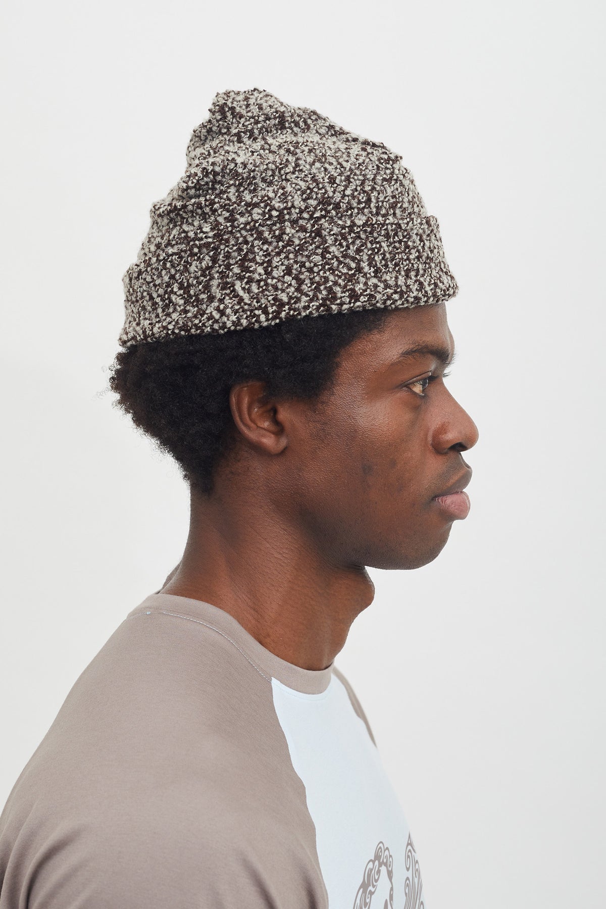 BEANIE DELE