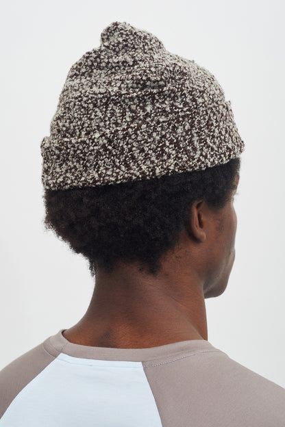 BEANIE DELE